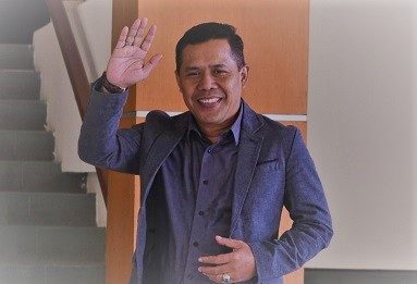 Sempat Dipecat Partai, Babai Akhirnya Dilantik Juga