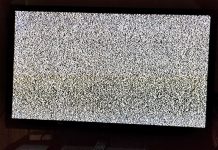 Penjualan STB Laris Manis, Viral Beberapa Warga Banting TV Analog di Media Sosial