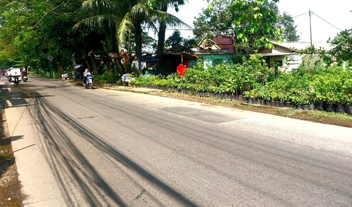 Asyik…Raya Cipayung Mulai dari Jembatan Serong Hingga Jalan Muhidin Siap Dilebarin