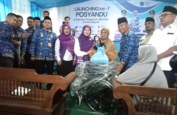 Wali Kota Launching Posyandu 6 SPM Teratai 04 Pancoran Mas