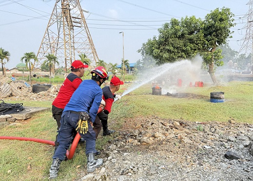 PLN Gelar Simulasi Tanggap Darurat Kebakaran di GITET Bekasi