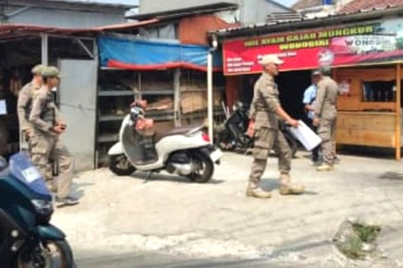 Siap-siap! Puluhan Lapak PKL di Jalan Raya Pasir Putih Digusur Minggu Ini