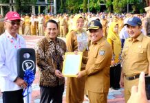 Berkontribusi dalam Pencanangan Bulan Dana PMI, PT Tirta Asasta Raih Penghargaan