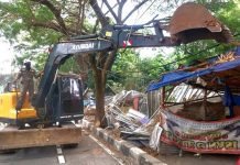 Petugas Gabungan Bongkar 170 Bangli dan Copot Jaringan Listrik Ilegal di GDC