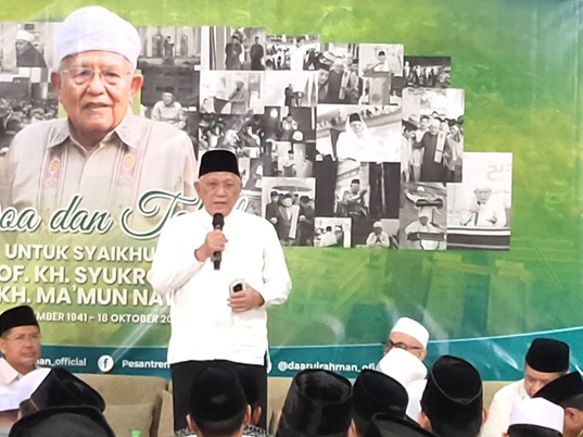 Hadir Bertakziah, Ketum PBNU Mengaku Kehilangan Sosok KH. Syukron Ma’mun