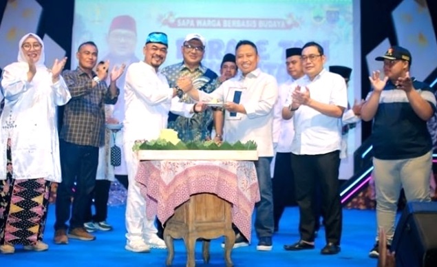 Sebut H. Supian Suri Bapak Pembangunan Depok, Forsiredi Beri Mandat 2 Periode